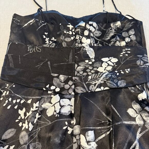 JS Collections Black Floral Satin Dress - Size 8 - NWT - Picture 5 of 10